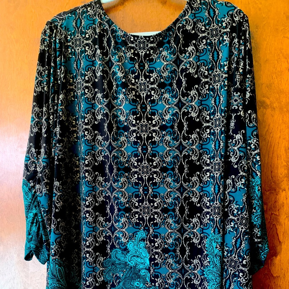 Susan Graver Womens Long sleeve Tunic size Medium